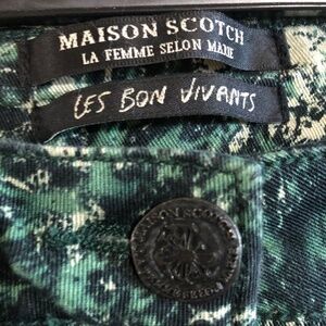 Madison Scotch Les Bon Vivants green splatter jean Size 28